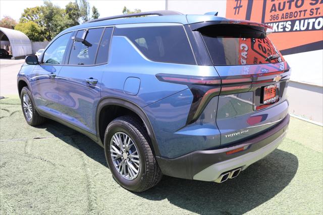 2025 Chevrolet Traverse FWD LT