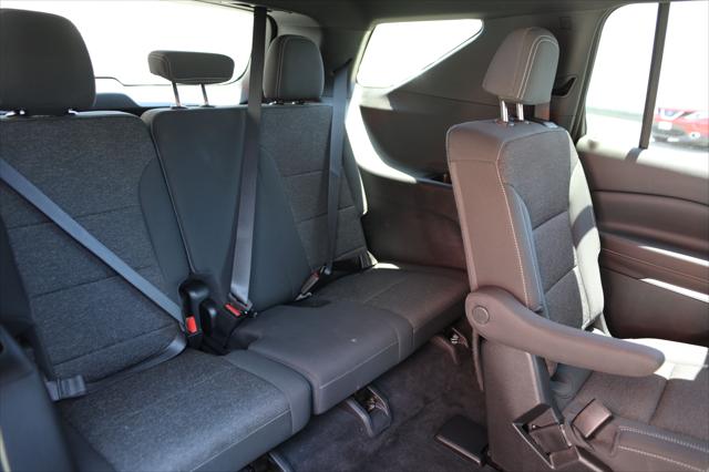 2025 Chevrolet Traverse FWD LT