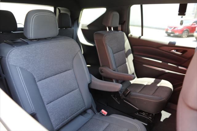 2025 Chevrolet Traverse FWD LT