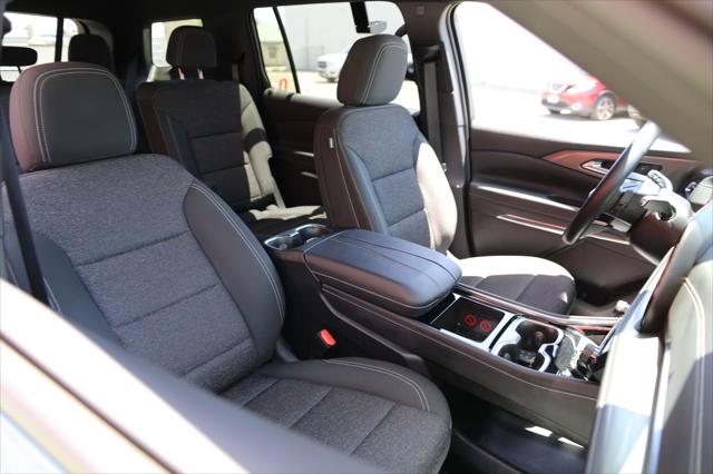 2025 Chevrolet Traverse FWD LT