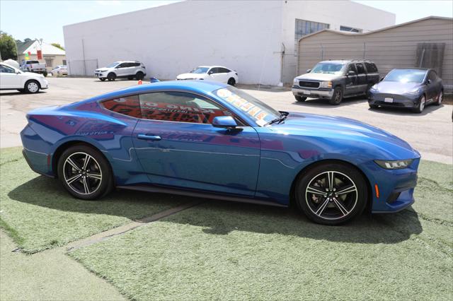 2024 Ford Mustang EcoBoost Fastback