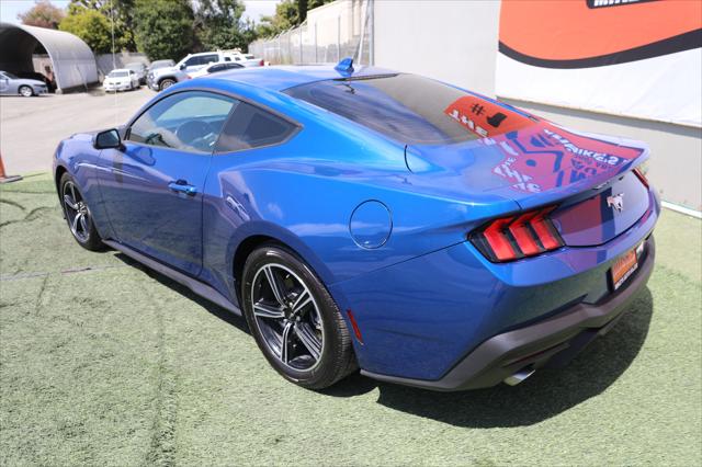 2024 Ford Mustang EcoBoost Fastback