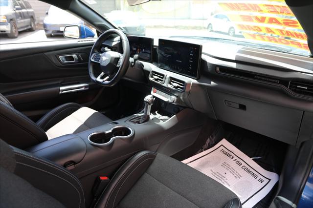 2024 Ford Mustang EcoBoost Fastback