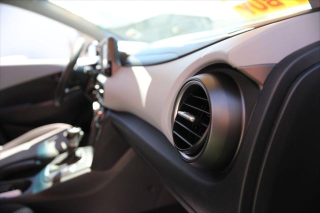 2020 Hyundai Kona SE