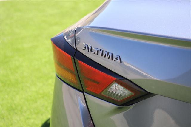 2023 Nissan Altima SV FWD