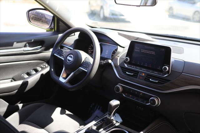2023 Nissan Altima SV FWD