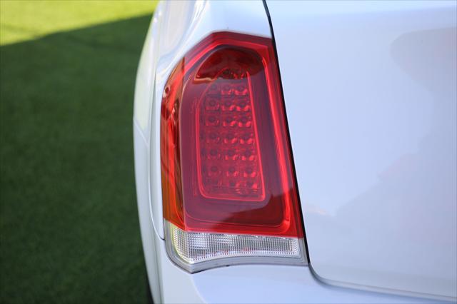 2018 Chrysler 300 Limited