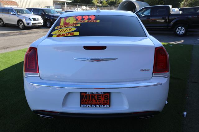 2018 Chrysler 300 Limited