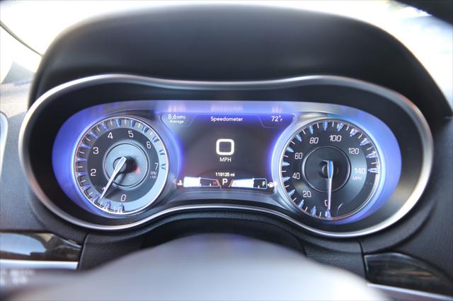 2018 Chrysler 300 Limited