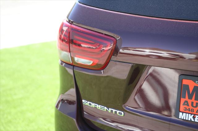 2020 Kia Sorento 3.3L LX