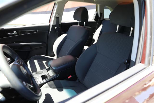 2020 Kia Sorento 3.3L LX