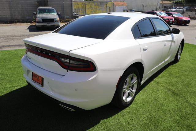 2022 Dodge Charger SXT RWD