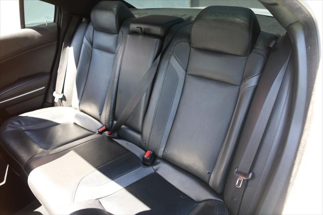 2022 Dodge Charger SXT RWD
