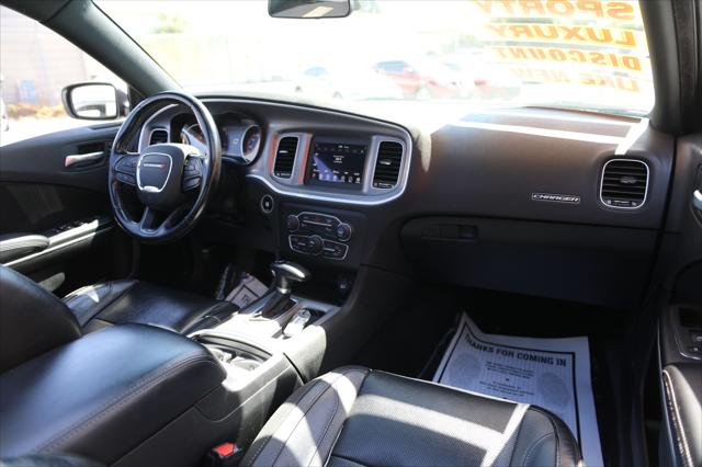 2022 Dodge Charger SXT RWD