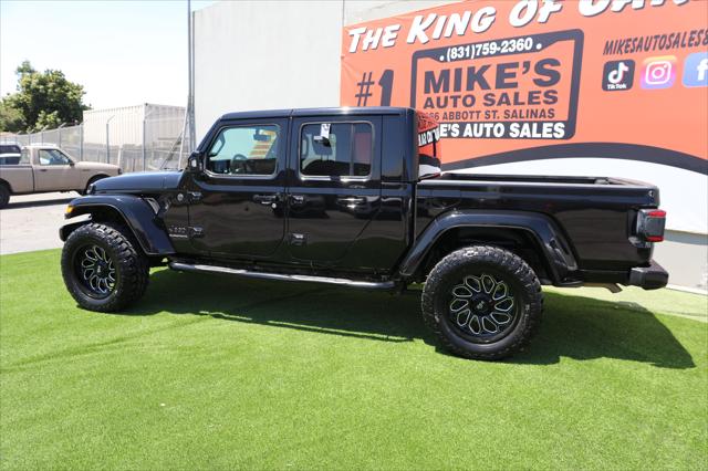2023 Jeep Gladiator Sport