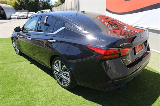 2023 Nissan Altima SL FWD