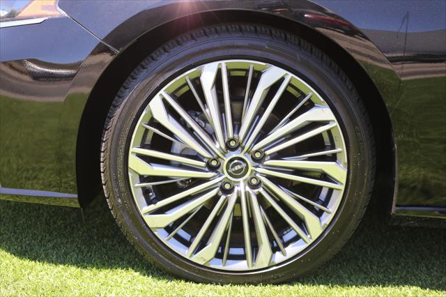 2023 Nissan Altima SL FWD