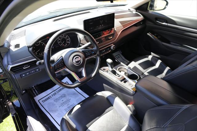 2023 Nissan Altima SL FWD