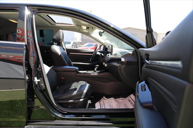 2023 Nissan Altima SL FWD
