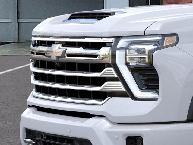 2025 Chevrolet Silverado 2500HD 4WD Crew Cab Standard Bed High Country