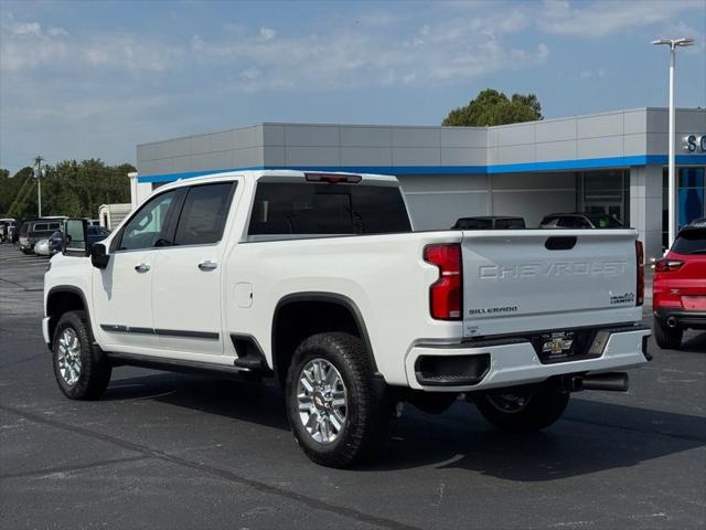 2025 Chevrolet Silverado 2500HD 4WD Crew Cab Standard Bed High Country