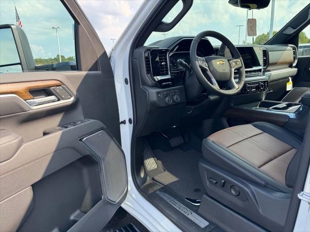 2025 Chevrolet Silverado 2500HD 4WD Crew Cab Standard Bed High Country