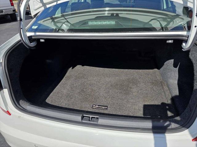 2020 Volkswagen Passat 2.0T SEL