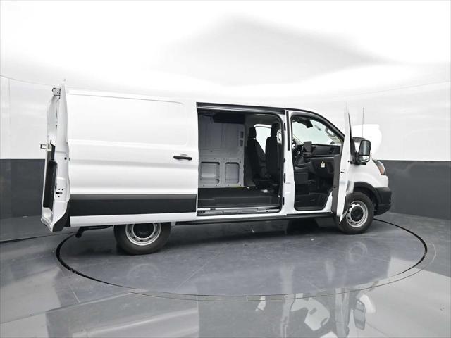 2025 Ford Transit Cargo Van Base