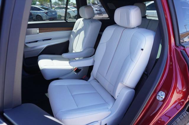 2026 Cadillac iQ Luxury