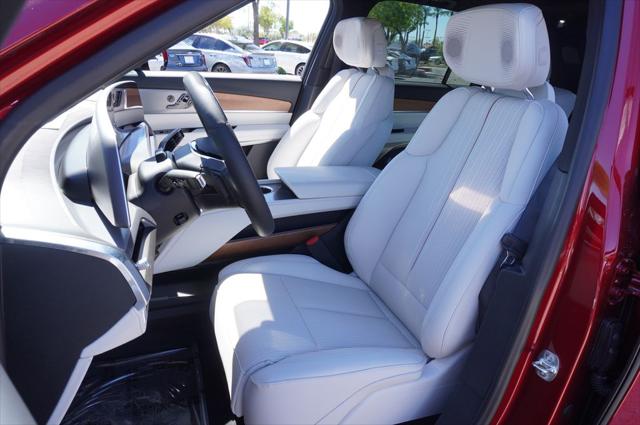 2026 Cadillac iQ Luxury