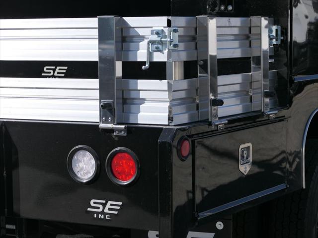 2026 RAM Ram 5500 Chassis Cab RAM 5500 TRADESMAN CHASSIS CREW CAB 4X4 84 CA