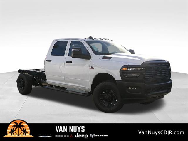2026 RAM Ram 3500 Chassis Cab RAM 3500 TRADESMAN CREW CAB CHASSIS 4X2 60 CA