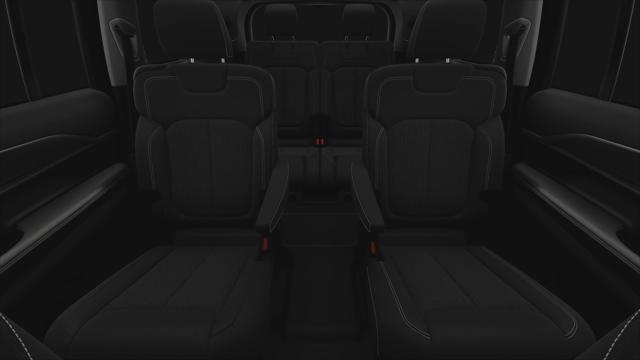 2025 Jeep Grand Cherokee GRAND CHEROKEE L LAREDO 4X2