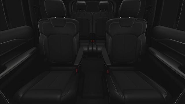 2025 Jeep Grand Cherokee GRAND CHEROKEE L ALTITUDE 4X4