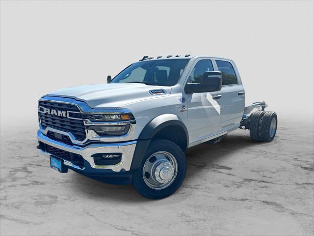 2026 RAM Ram 5500 Chassis Cab RAM 5500 TRADESMAN CHASSIS CREW CAB 4X4 60 CA