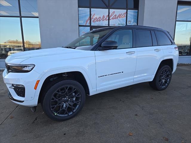 2025 Jeep Grand Cherokee GRAND CHEROKEE SUMMIT RESERVE 4X4