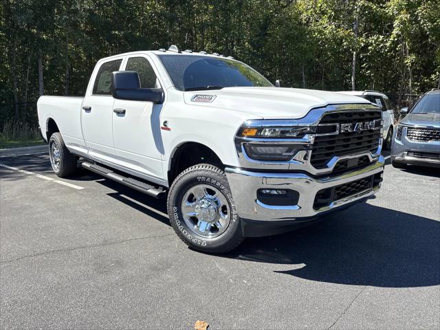 2026 RAM Ram 2500 RAM 2500 TRADESMAN CREW CAB 4X4 8 BOX