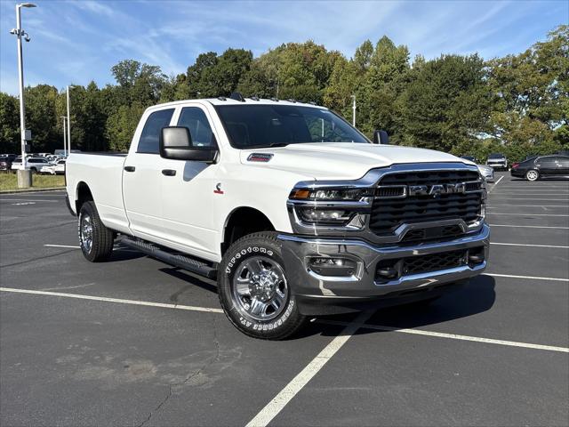 2026 RAM Ram 2500 RAM 2500 TRADESMAN CREW CAB 4X4 8 BOX