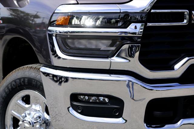 2026 RAM Ram 2500 RAM 2500 TRADESMAN CREW CAB 4X4 64 BOX