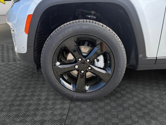 2025 Jeep Grand Cherokee Limited 4x2