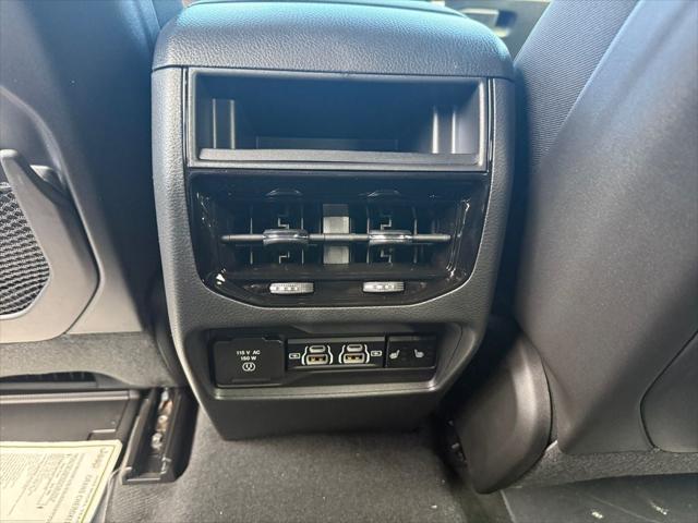 2025 Jeep Grand Cherokee Limited 4x2