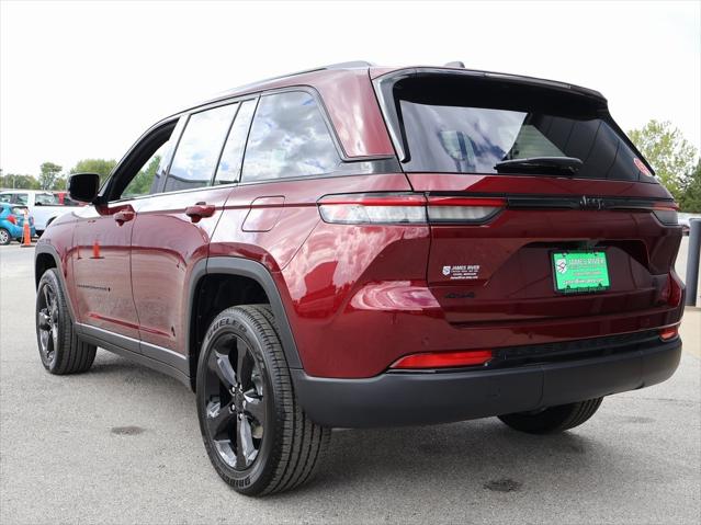 2025 Jeep Grand Cherokee GRAND CHEROKEE ALTITUDE 4X4 2025 Jeep Grand Cherokee GRAND CHEROKEE ALTITUDE 4X4