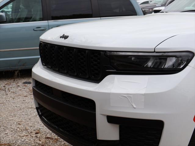 2025 Jeep Grand Cherokee GRAND CHEROKEE L ALTITUDE X 4X4 2025 Jeep Grand Cherokee GRAND CHEROKEE L ALTITUDE X 4X4