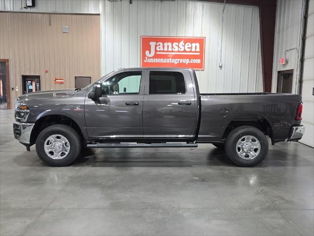 2026 RAM Ram 3500 RAM 3500 TRADESMAN CREW CAB 4X4 64 BOX