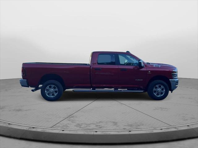 2026 RAM Ram 3500 RAM 3500 BIG HORN CREW CAB 4X4 8 BOX