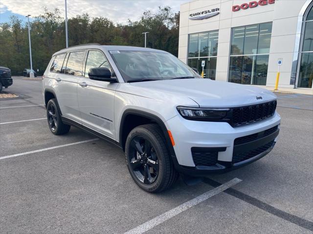 2025 Jeep Grand Cherokee GRAND CHEROKEE L ALTITUDE X 4X4