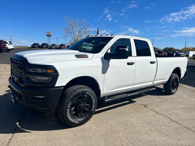 2026 RAM Ram 3500 RAM 3500 TRADESMAN CREW CAB 4X4 8 BOX