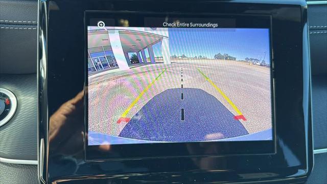 2025 Jeep Grand Cherokee Laredo 4x2