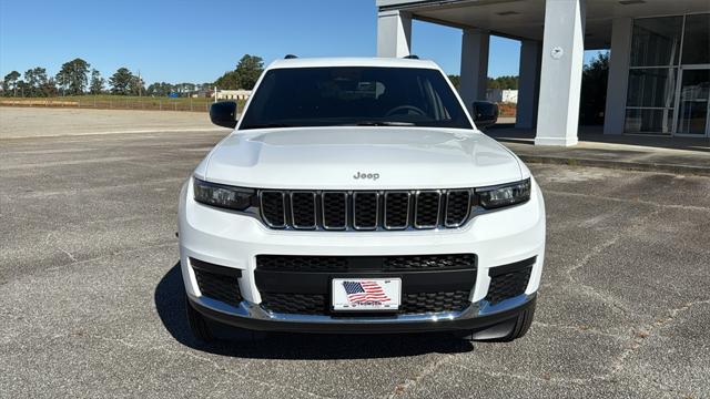 2025 Jeep Grand Cherokee GRAND CHEROKEE L LAREDO 4X4