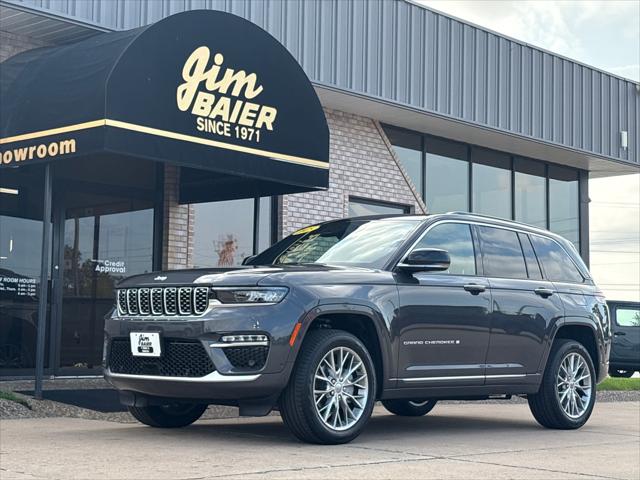 2025 Jeep Grand Cherokee GRAND CHEROKEE SUMMIT 4X4